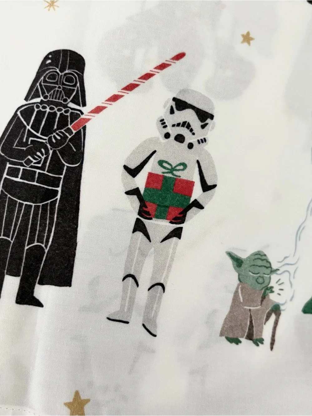 Christmas Star Wars Sheet Set - Queen - Pottery Barn - brand new!